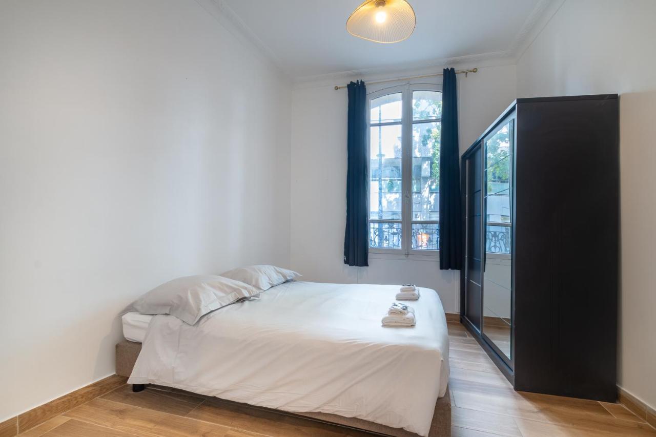 Appartement Metro Alexandre Dumas Paris Dış mekan fotoğraf