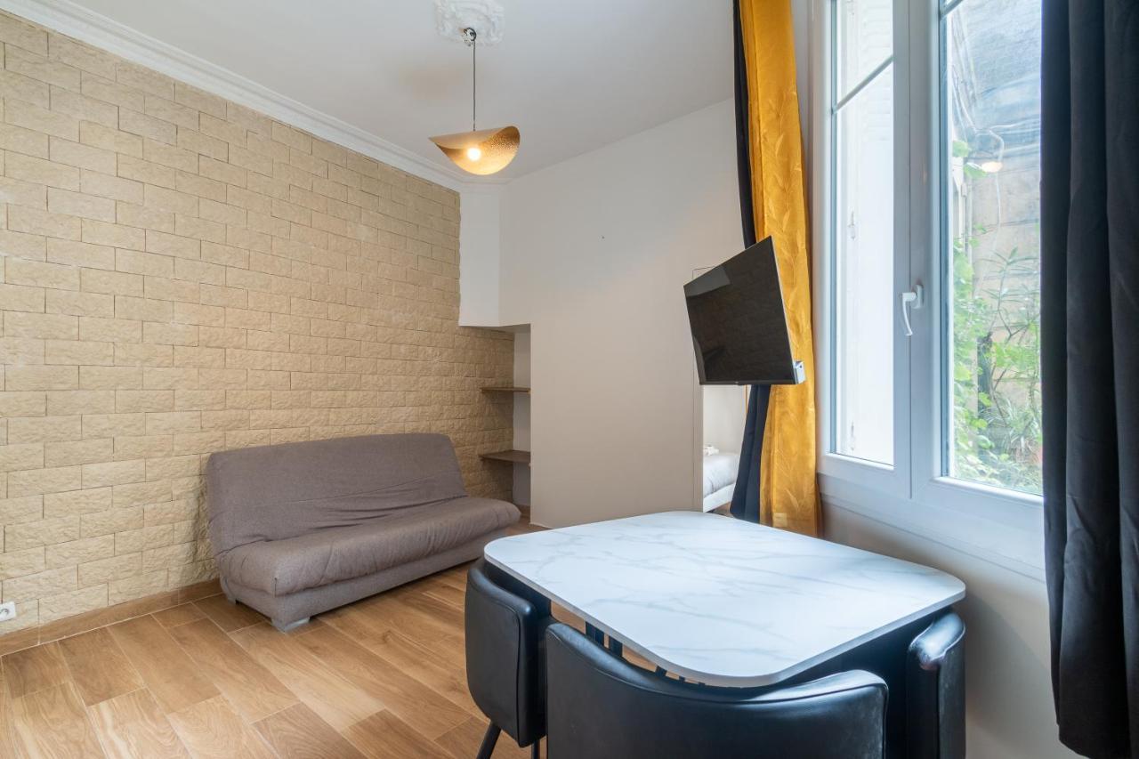 Appartement Metro Alexandre Dumas Paris Dış mekan fotoğraf
