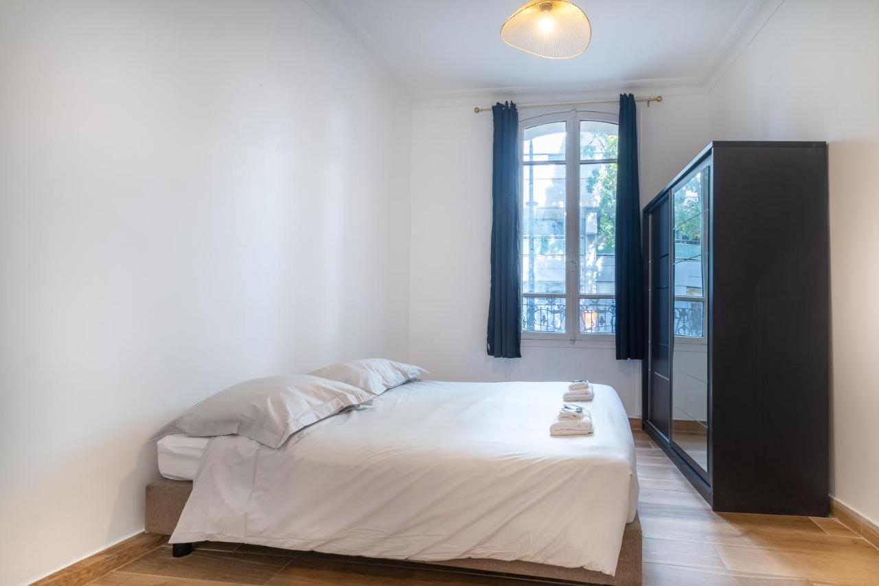 Appartement Metro Alexandre Dumas Paris Dış mekan fotoğraf